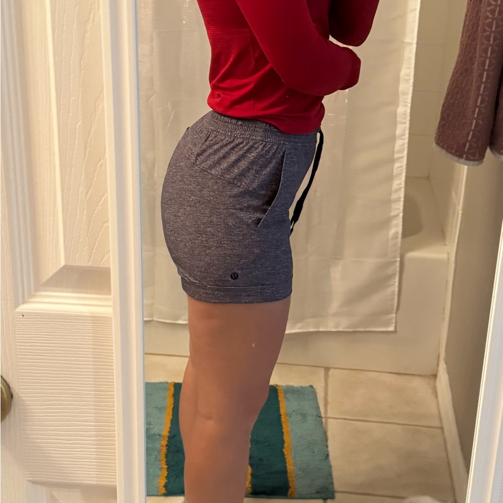Lululemon gray short - Picture 2 of 3